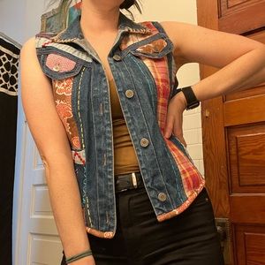 Revolovetion ultra pink small denim vest with embroidery western brickbrack